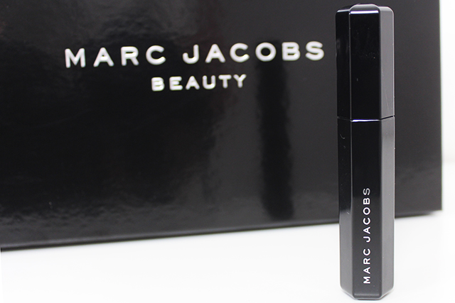 Mascara-Velvet-Noir-Marc-Jacobs-9